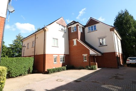 Hill View, Dorking - 1 bedroomProperty for lettings - Seymours - Photo 5