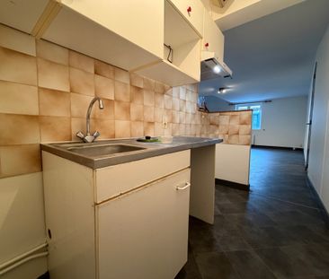 Location Appartement 3 pièces 58m² ST LEONARD DE NOBLAT 87400 - Photo 3