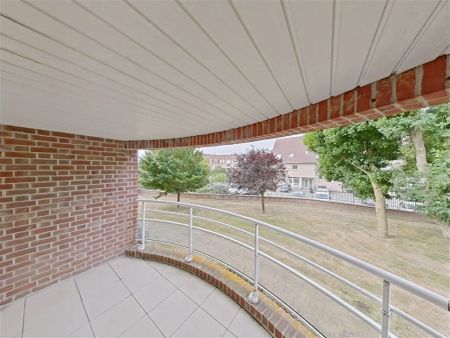 Location appartement 3 pièces - 82.86m² à Hazebrouck (59190) - Photo 4