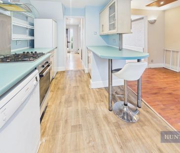 3 bedroom House To Let Total Size: 787 SQ FT - Photo 5