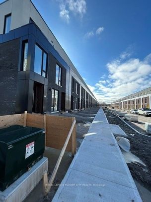 For Lease - 48 Everett Common, St. Catharines, Ontario - Photo 1