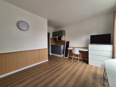 Location Appartement 1 pièce 21m² RODEZ 12000 - Photo 5