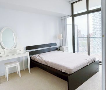 For Lease - 33 Charles Street Unit# 2006, Toronto, Ontario - Photo 1