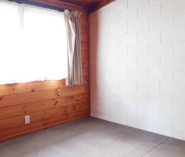 Sunny 2 bedroom for rent!! - Photo 3