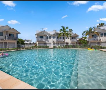 STROLL TO THE BEACH - Photo 6