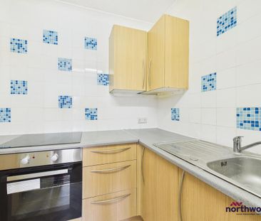 1 bedroom flat to rent - Photo 5
