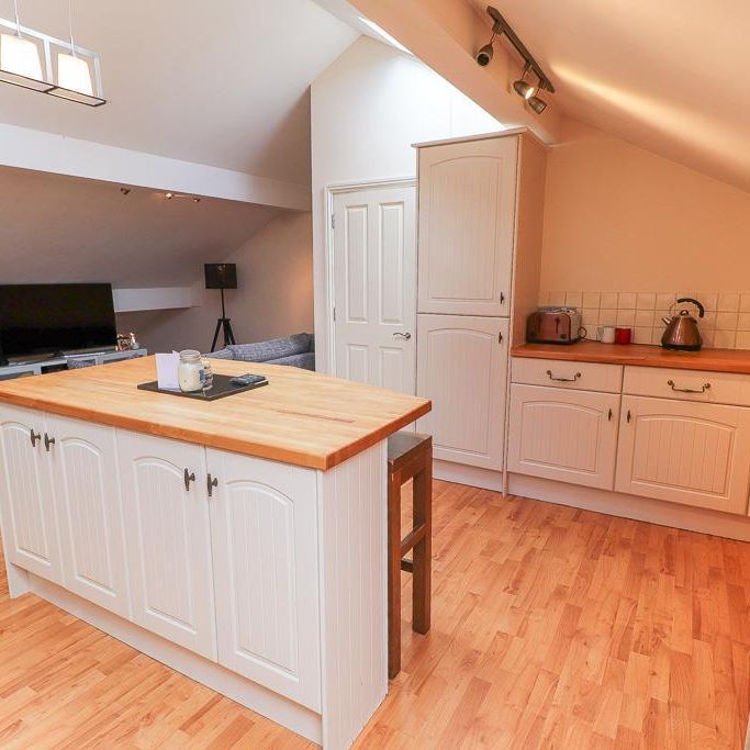 2 bedroom apartment to rent - Photo 1