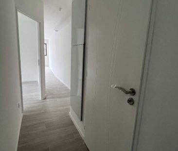 Location Appartement 3 pièces 66m² ROUEN 76000 - Photo 3