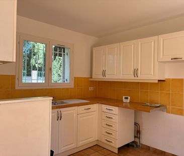 Location Maison 6 pièces 156m² VALENCE 26000 - Photo 4