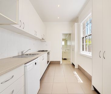 21 Walter Street, Paddington NSW 2021 - House For Rent | Domain - Photo 1