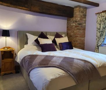 2 bedroom apartment to rent - Photo 5