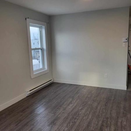 2 1/2 style studio à Valleyfield - Photo 3