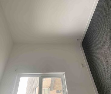 Charming Two-Bedroom Mid-Terraced Property on Longfellow Street, Bo... - Photo 6