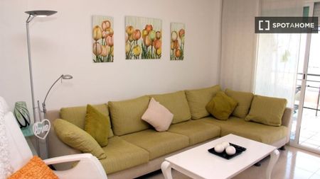 3 room luxury Apartment for rent in Cubelles, Catalonia - Photo 5