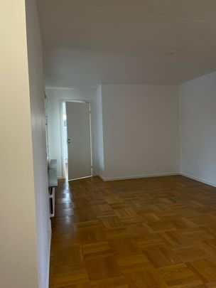 Spånga kyrkväg - Photo 1