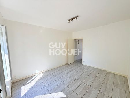 Location Appartement 1 pièce 26m² - Photo 3