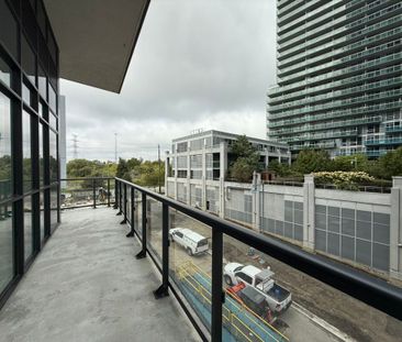 For Lease - 38 Annie Craig Drive Unit# 411, Toronto, Ontario - Photo 1