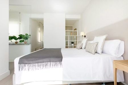 Calle de Palos de la Frontera, Madrid, Community of Madrid 28045 - Foto 3