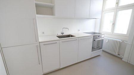 Sanierte Altbauwohnung im Zentrum vom Kleinbasel Nähe Rhein - Photo 2