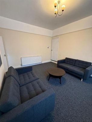 5 bedroom terraced house to rent - Photo 1