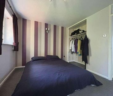Bryony Way, Swindon, Wiltshire, SN2 - Photo 3