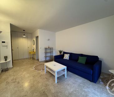 Location Appartement 2 pièces 55m² LES BAUMETTES 9ème - Photo 2