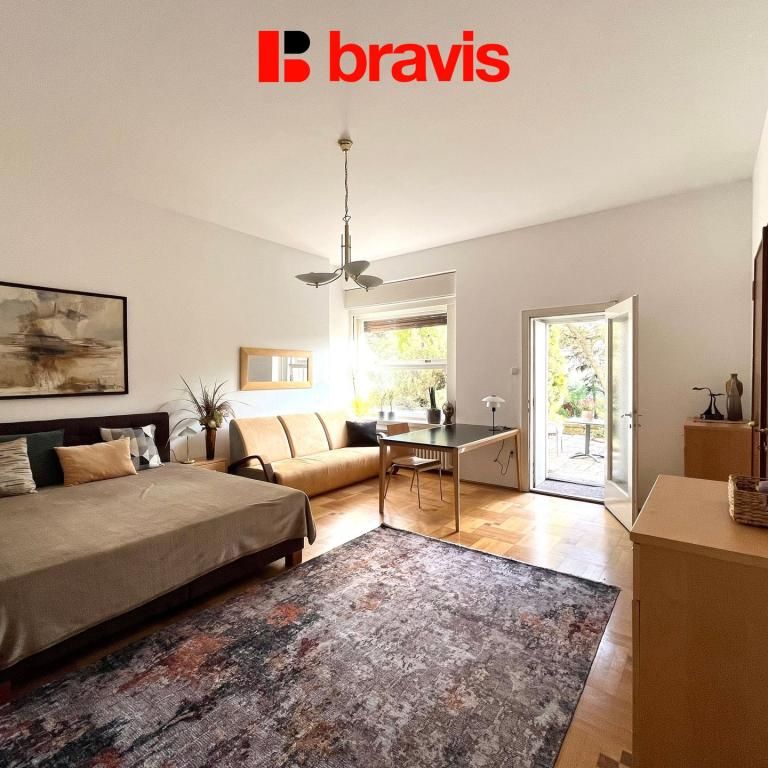 Pronájem bytu 2+1 100 m2 - Photo 1