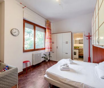 Via Privata Esiodo, Milan, Lombardy 20126 - Photo 4