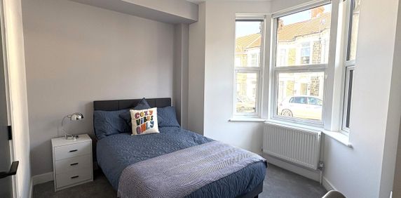 Ensuite Room in Refurbished Home - Photo 2