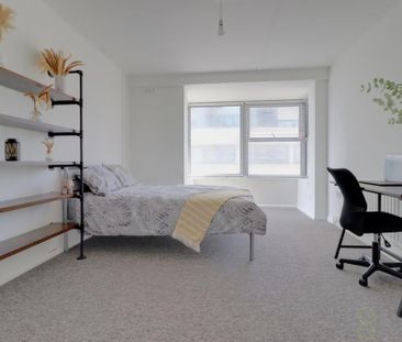 5 bedroom flat to rent - Photo 5