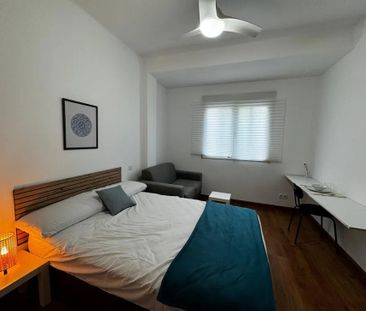 Avenida del Manzanares, Madrid, Community of Madrid 28011 - Photo 1