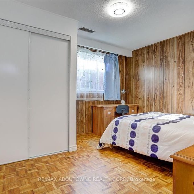 For Lease - 31 Lambeth Square Unit# #Main Floor 2, Toronto, Ontario - Photo 1