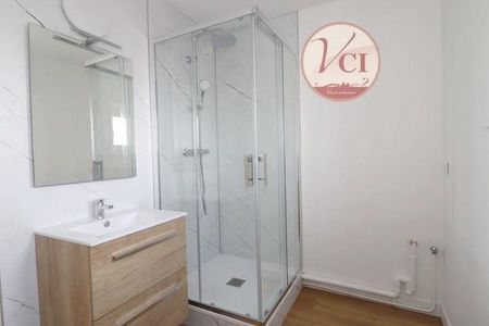 Location Appartement 3 pièces 61m² VICHY 03200 - Photo 3