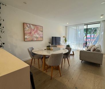 North Sydney - Photo 1