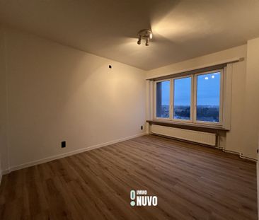 Instapklaar appartement in centrum Aalst nabij station! - Photo 3