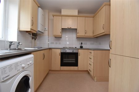 Compair Crescent, Ipswich, Suffolk, IP2 0EH - Photo 2