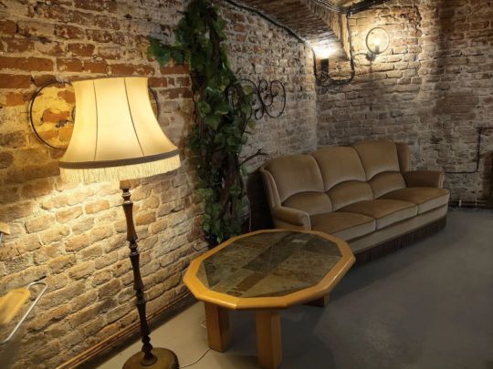 Eleganță subterană - pivniță exclusivistă Arad - Fotografie 1