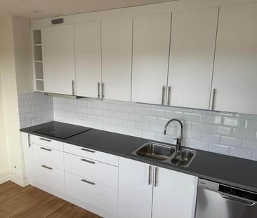 Hagvägen, Upplands Väsby - Photo 2