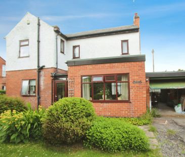 Semi-detached house to rent on - Photo 3