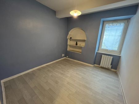 Location maison 4 pièces, 96.00m², Pieusse - Photo 3