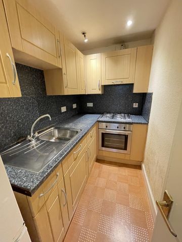 114 2nd Floor, Seagate, None, DD1 2ET, Dundee - Photo 5