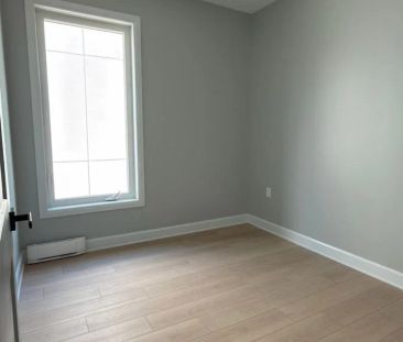 93 Henderson Avenue, Ottawa, ON, Canada - Photo 3