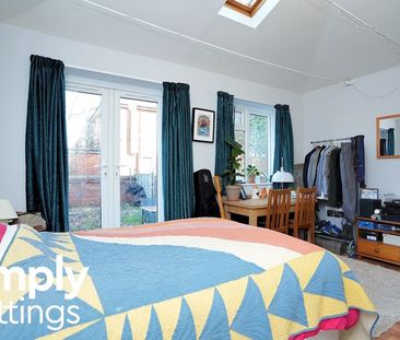 0 Bed property for rent - Photo 2