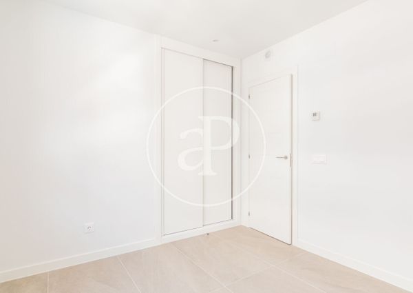 Penthouse for rent in Canillas (Hortaleza)