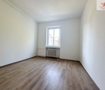 Komplett sanierte 2-Raum-Wohnung mit modernem Bad in ruhiger Lage v... - Foto 1