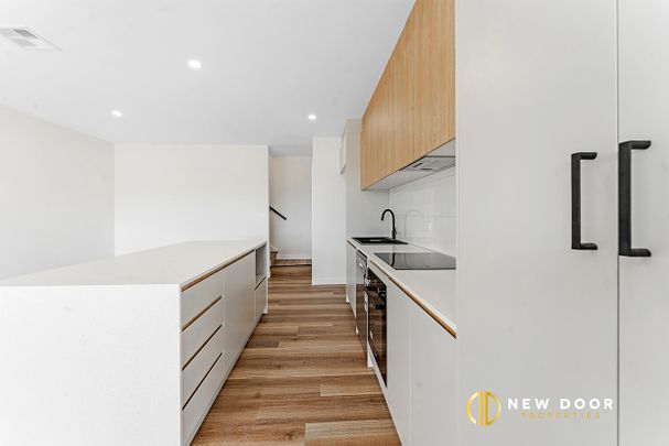 9/75 Grenfell Avenue, Taylor ACT 2913 - Townhouse For Rent | Domain - Photo 1