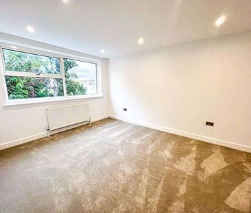 Hutton Road, Shenfield, CM15 - Photo 4