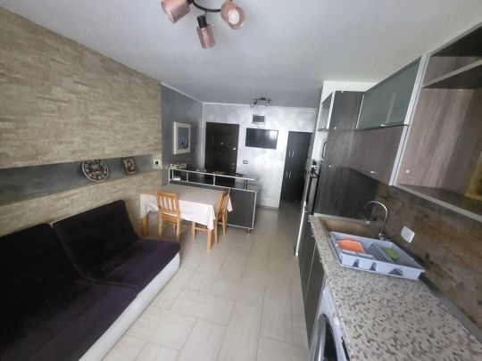 Inchiriez apartament o camera Micro 21 Galati - Fotografie 1