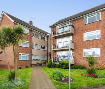 3 bedroom flat to rent - Photo 5