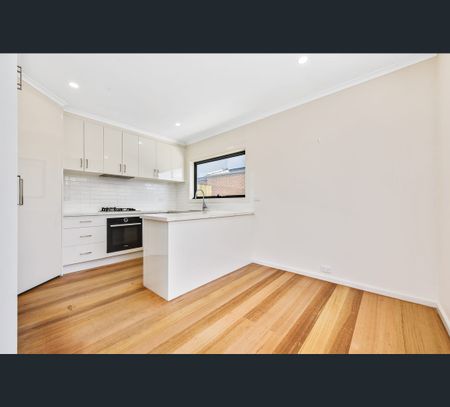 1/18 Caesar Street, Mulgrave, Vic 3170 - Photo 4